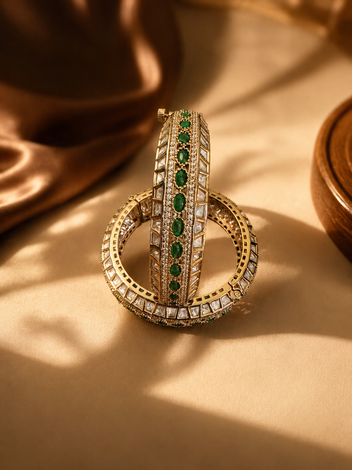 Emerald Royale Polki Kundan Kada