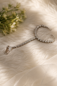 Celestial Marquise Hand Bracelet (1 pcs)