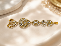 Jadau maang tika with seed pearl beads