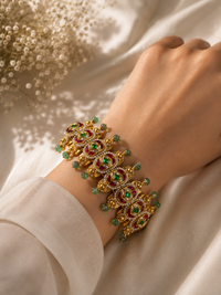 Royal Emerald Meenakari Pearl Bracelet