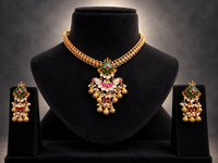 Heritage jewellery set