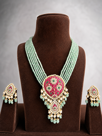 Rani pearl Haar